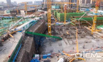 2天浇筑16000方！徐工V7泵车助力泉城新地标建设，建筑劳务分包显高效